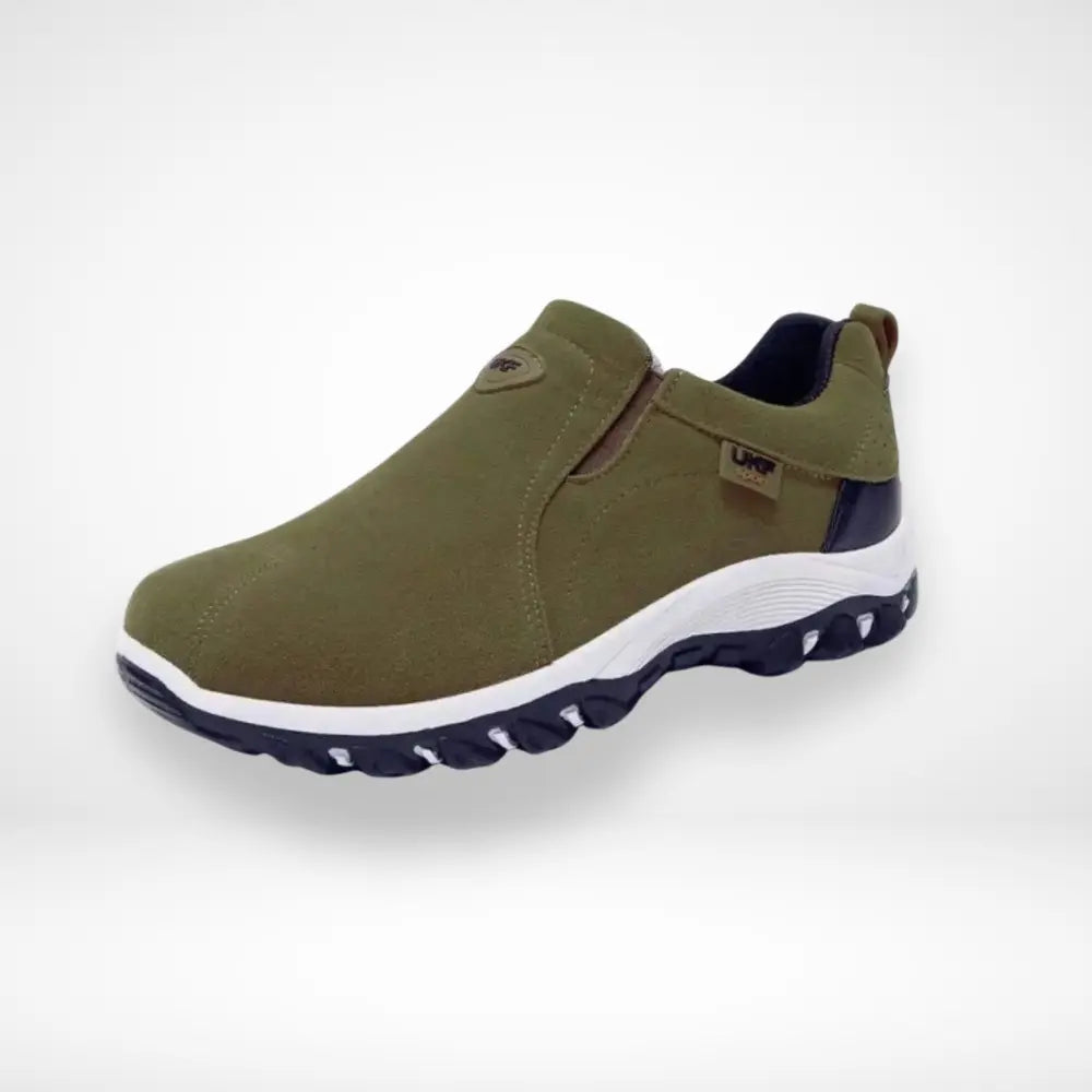 Herren-Outdoorschuhe mit Profilsohle und Schlupfdesign – Mack