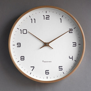 Elegante Holz Wanduhr für stilvolles Zuhaus