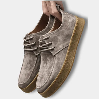 Schlichte Sneakers mit markanter Sohle für Herren – Eloy