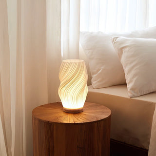 Elegante Serene Wavecrest Lampe für moderne Innenräume
