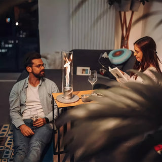 Dekorativer Glas-Tischkamin für den Innenbereich mit Bioethanol