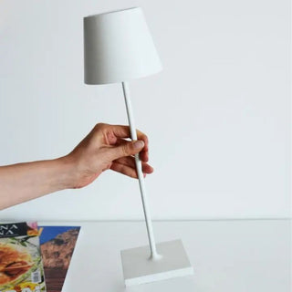 Kabellose LED Tischlampe mit Touch Steuerung