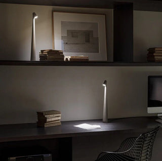 Schlankes Design Moderne Kabellose Tischlampe