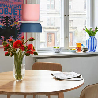 Moderne nordische minimalistische Hängeleuchten mit Farbakzenten