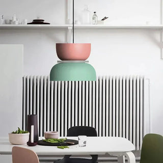 Moderne nordische minimalistische Hängeleuchten mit Farbakzenten