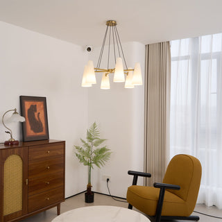 Eleganter Glas-Kronleuchter mit mehreren Köpfen