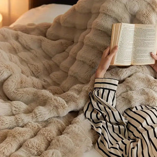Praktische Warme Kuscheldecke für Sofa und Schlafzimmer