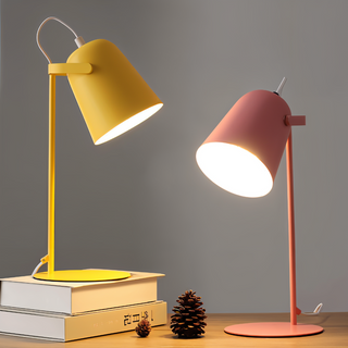 Moderne drehbare und verstellbare Schreibtischlampe