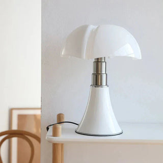 Klassische LED-Tischlampe in Pilzform