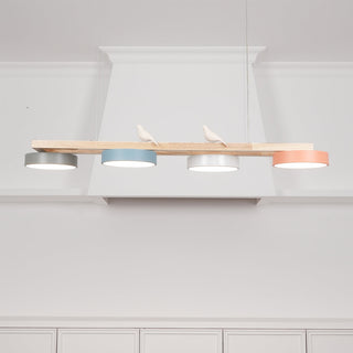 Moderne Pendelleuchte Holzoptik mit runden LED-Leuchten