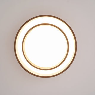 Warm leuchtende Deckenleuchte in Holzoptik