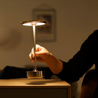 Dekorative Kabellose Tischlampe im modernen Stil