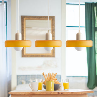 Pendelleuchte Esstisch – Moderne Deckenlampe mit 3 farbigen Glasschirmen