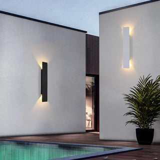 Moderne Außen LED Wandlampe für Hauswand und Terrasse